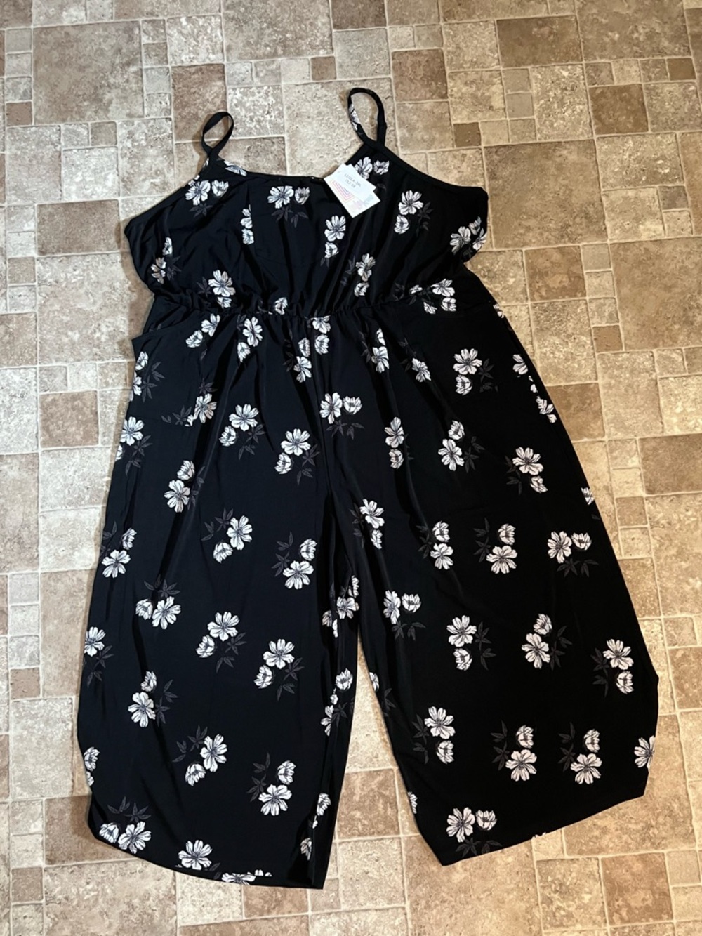 NWT 3X LuLaRoe Black Wide Leg Cami Jumpsuit with Floral Print